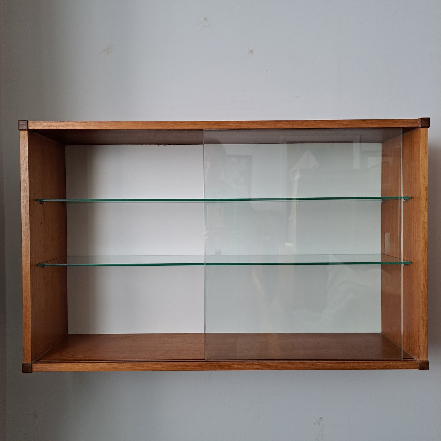 Beaver and Tapley SL Floating Wall System - Glass Front Cabinet with Glass Shelves