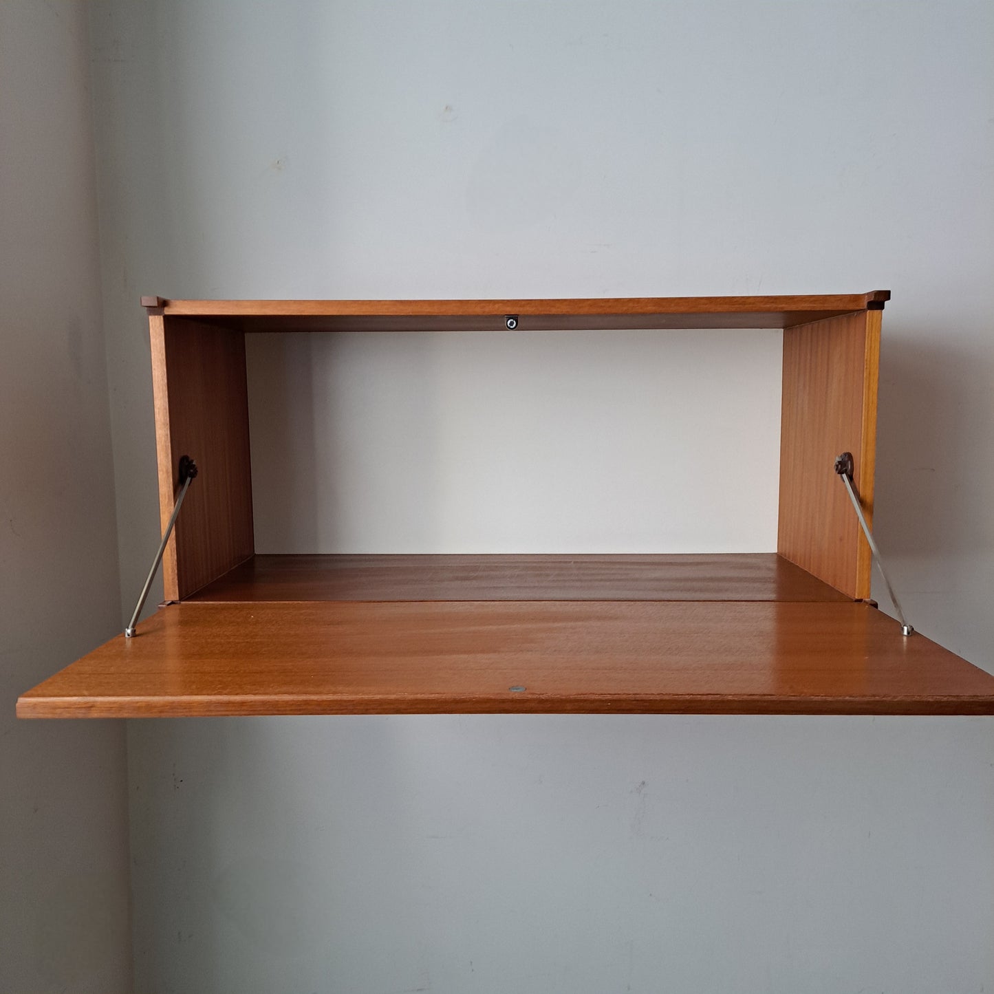 Beaver and Tapley SL Floating Wall System - Wall Unit with Drop Down Door