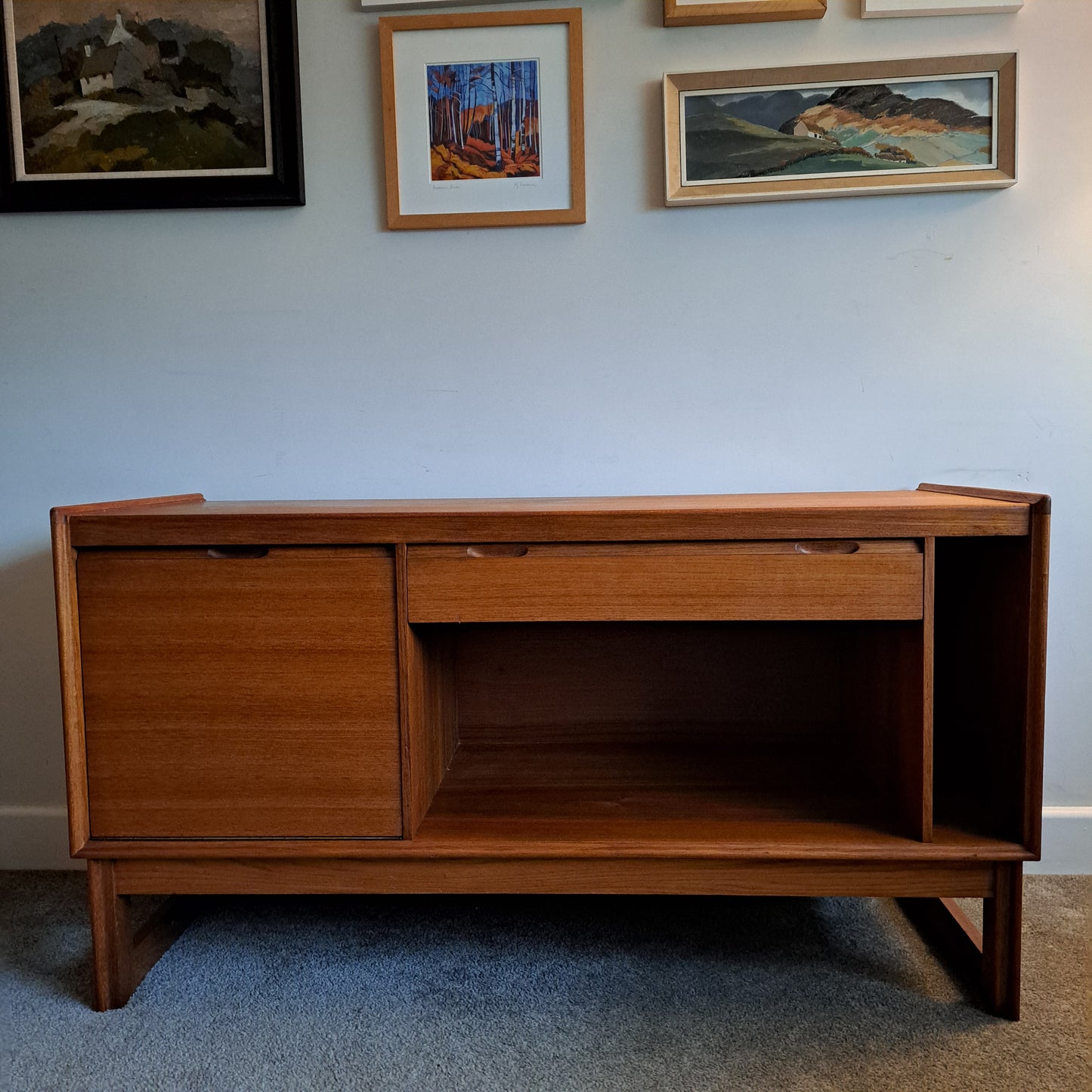 1970s Media Unit by Turnidge of London