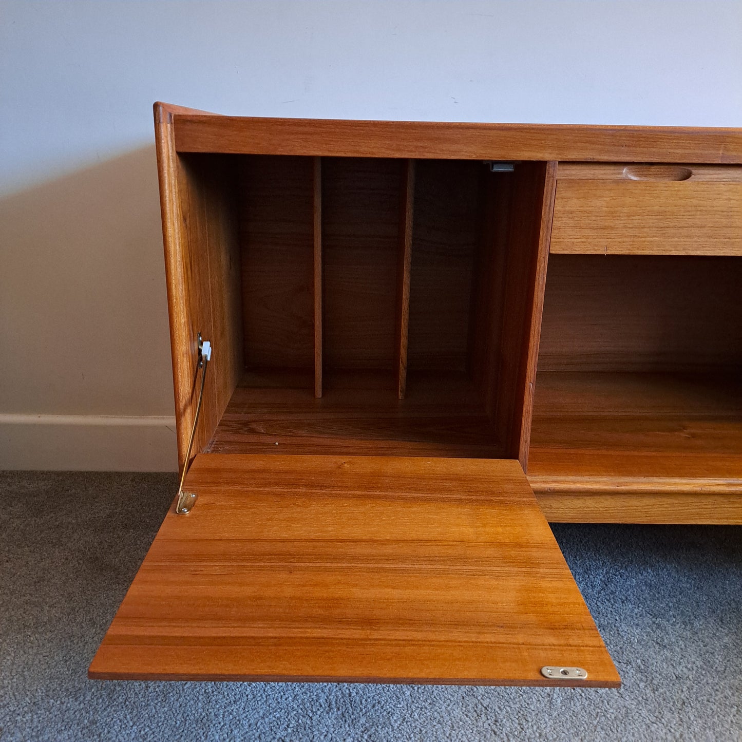 1970s Media Unit by Turnidge of London