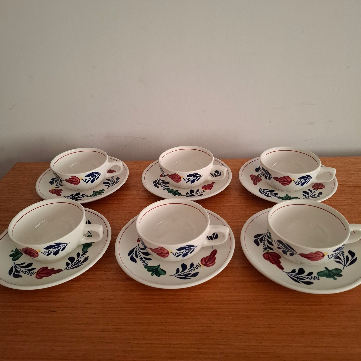 Royal Boch 'Boerenbont' Set of 6 Tea Cups & Saucers