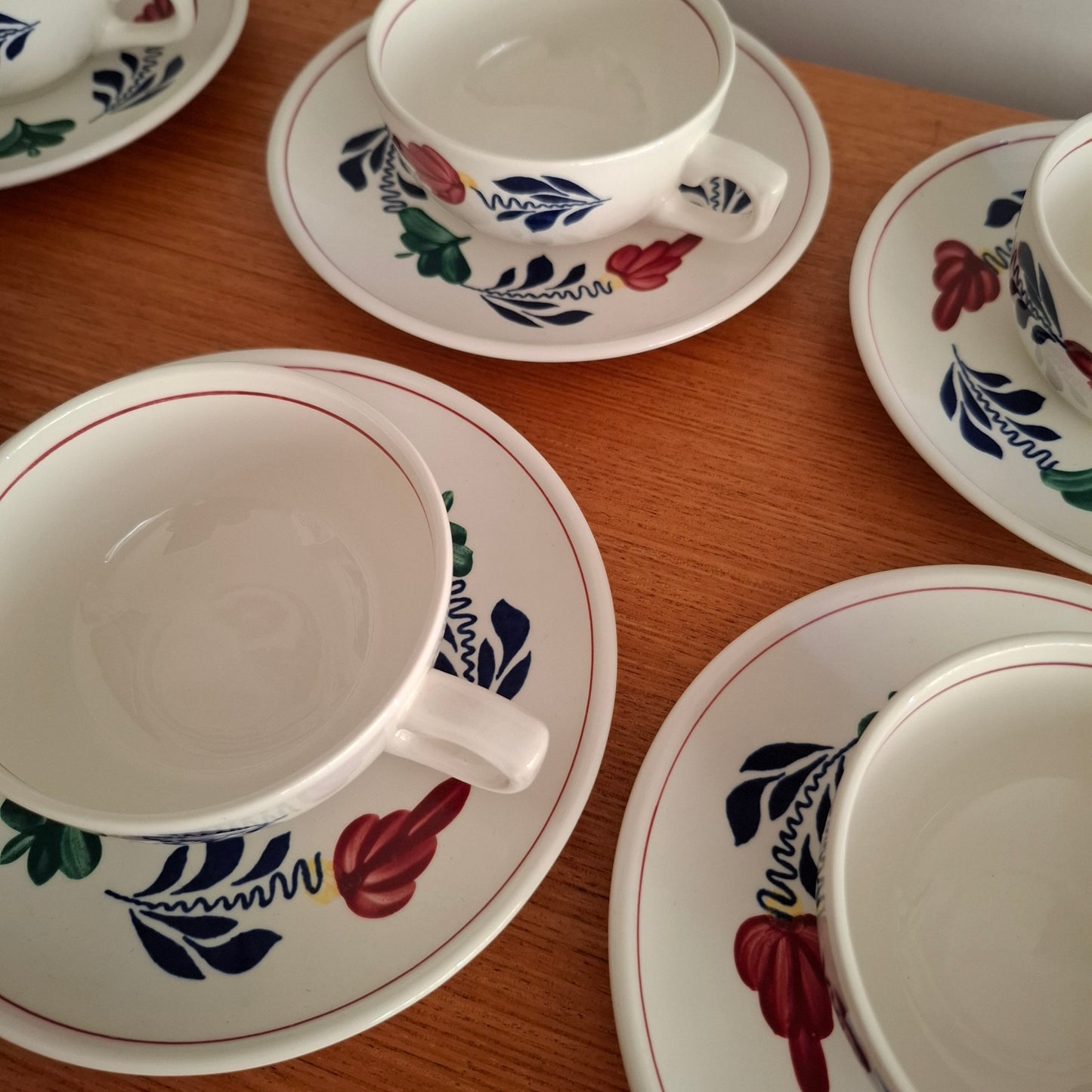 Royal Boch 'Boerenbont' Set of 6 Tea Cups & Saucers