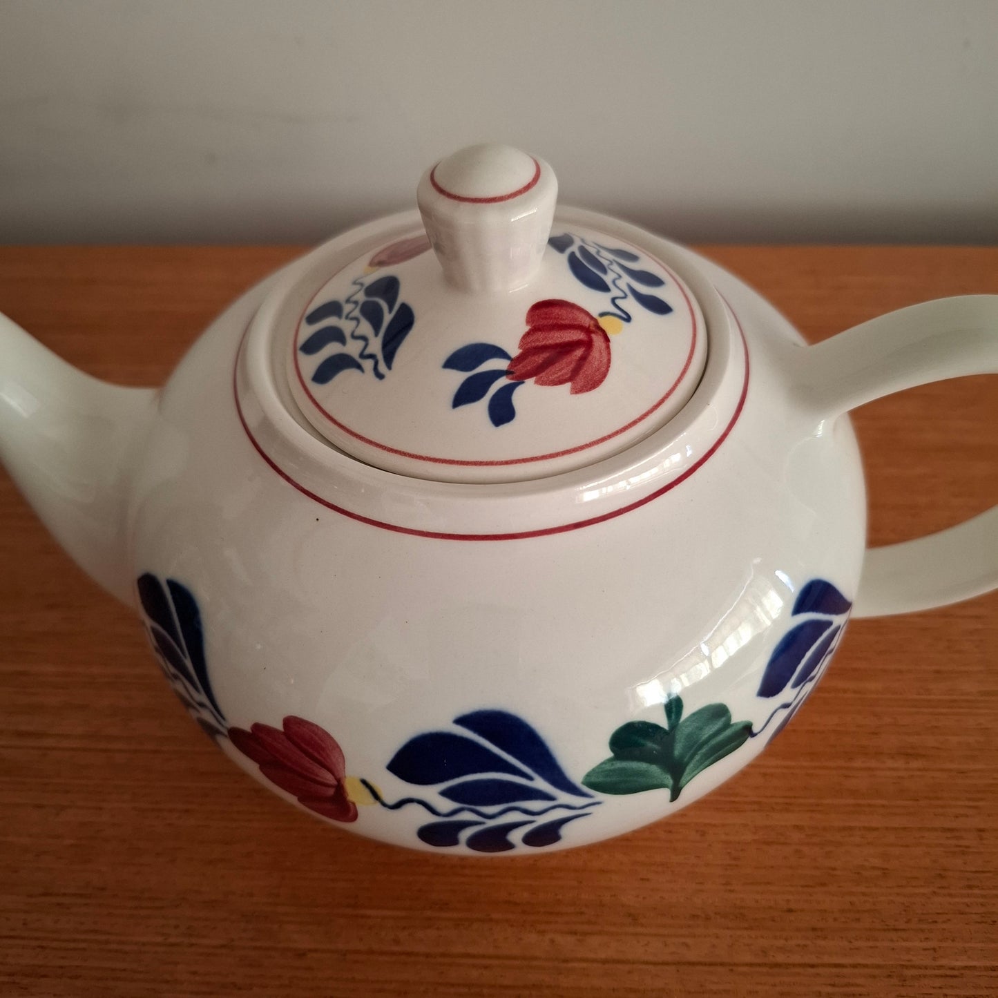 Royal Boch 'Boerenbont' 1.2L Teapot