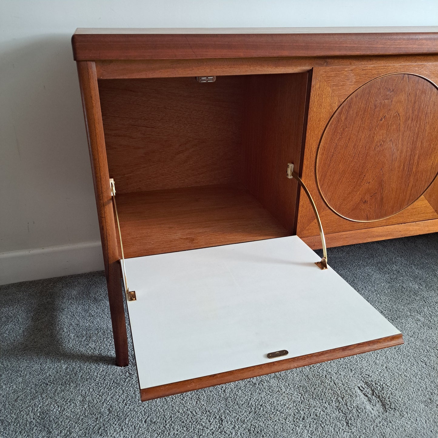 Mid-Century Teak Veneer Sideboard 'Circles' by Nathan Furniture 1960s